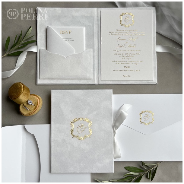 uxury white wedding invitations US PP