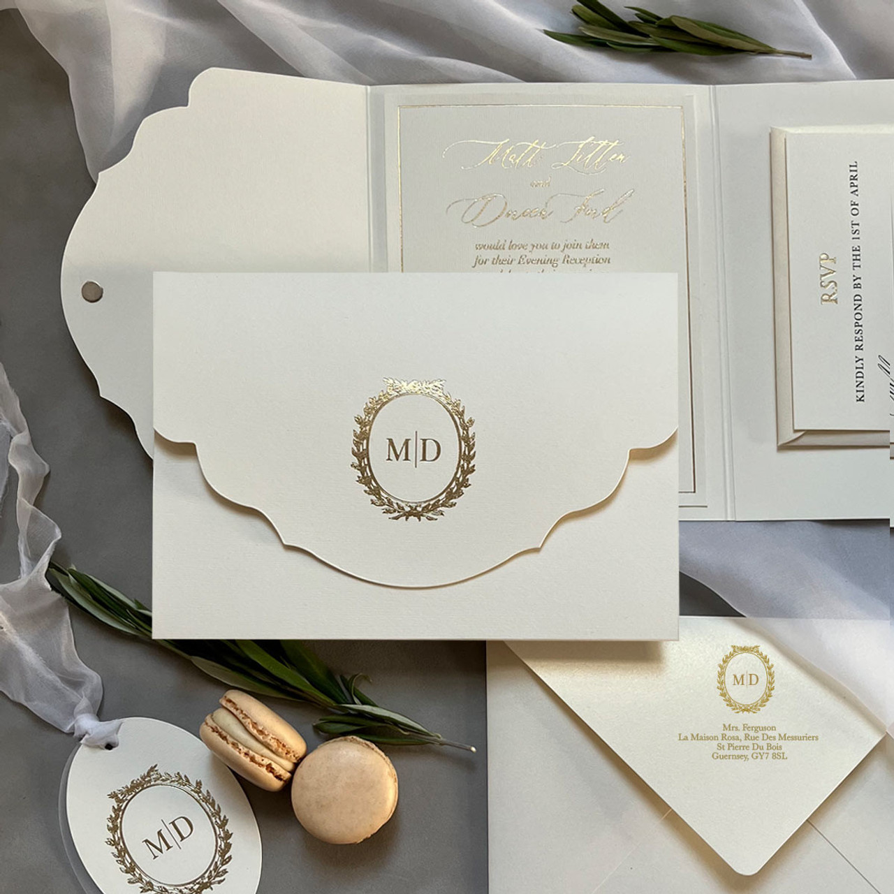 luxury-wedding-invitations-creame-gold